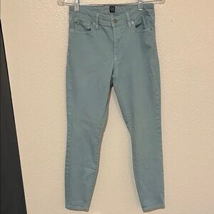 Women's Light Blue Jeans